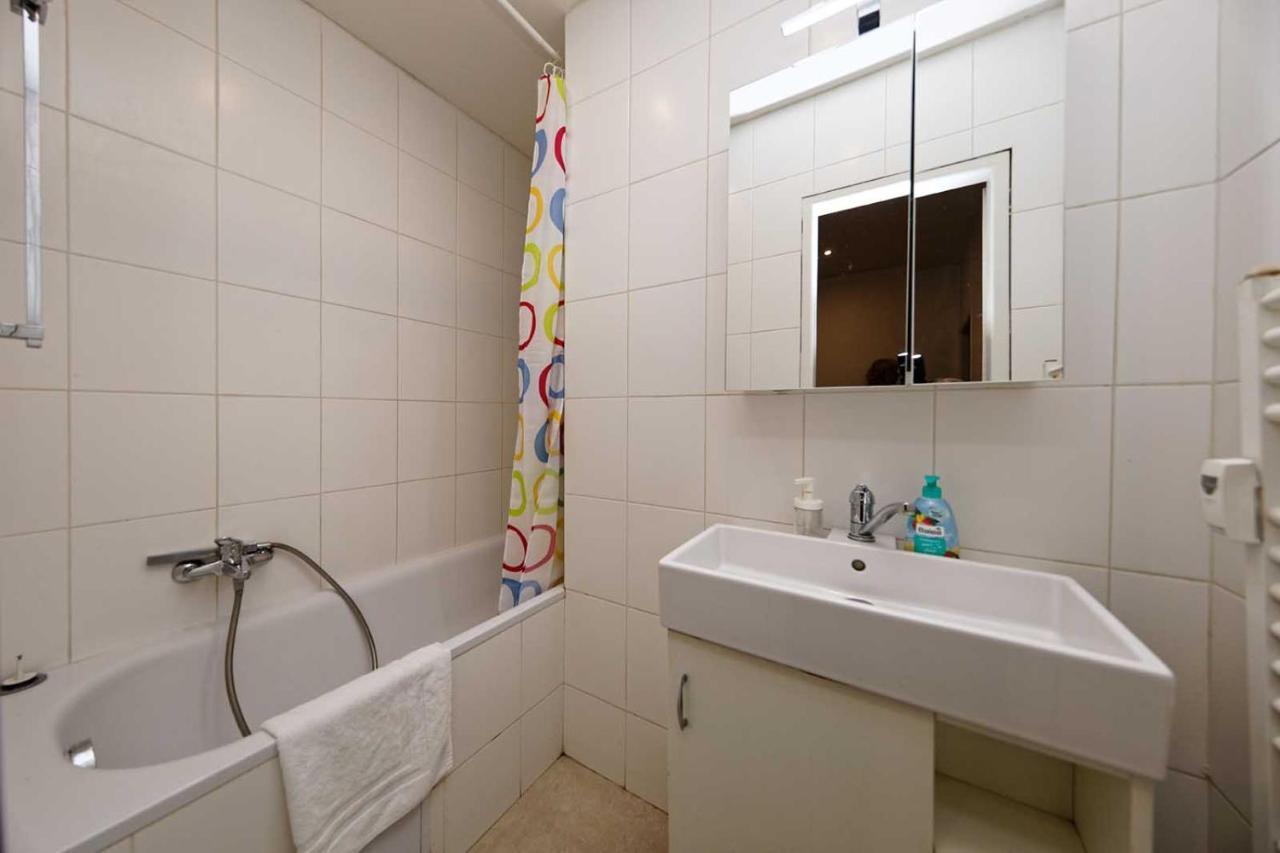 Apartments Vorsilska Прага Экстерьер фото