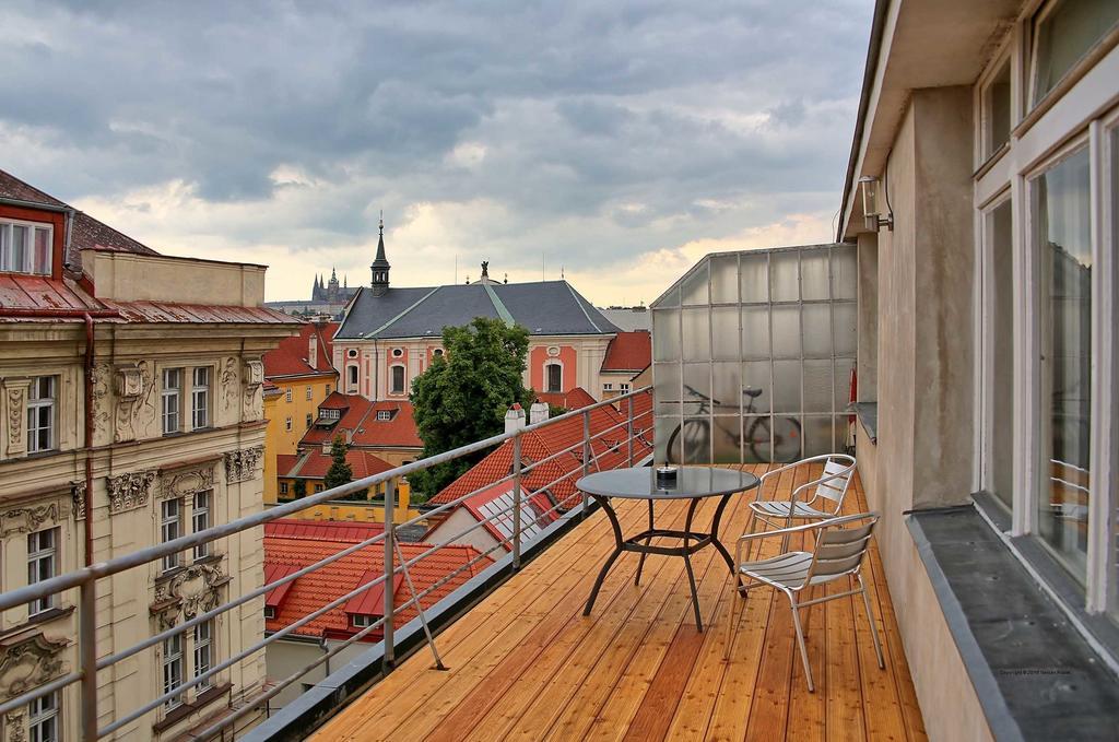 Apartments Vorsilska Прага Номер фото